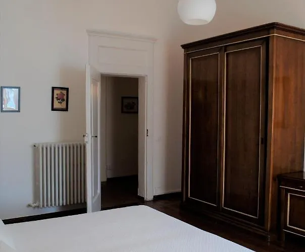 Lillia Apartment *
